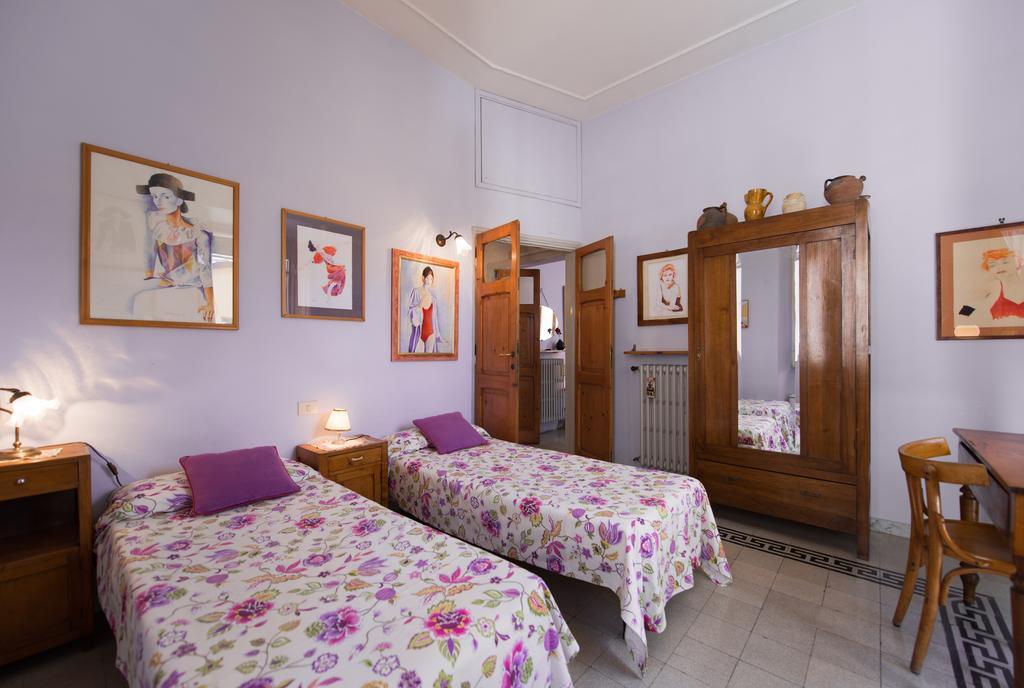 Colosseo Holiday House Рим Экстерьер фото