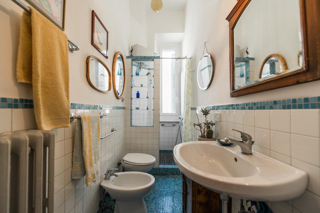 Colosseo Holiday House Рим Экстерьер фото
